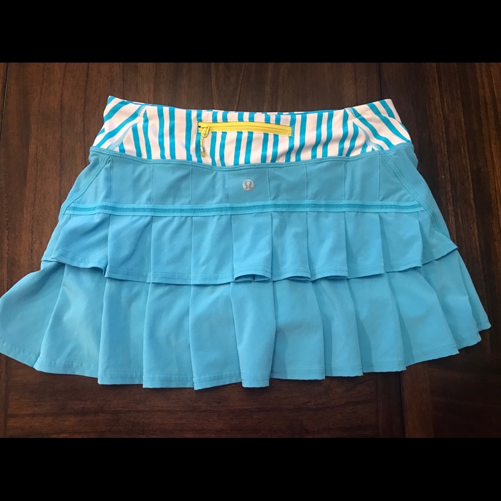 Lululemon Ruffles Pace Setter Skirt